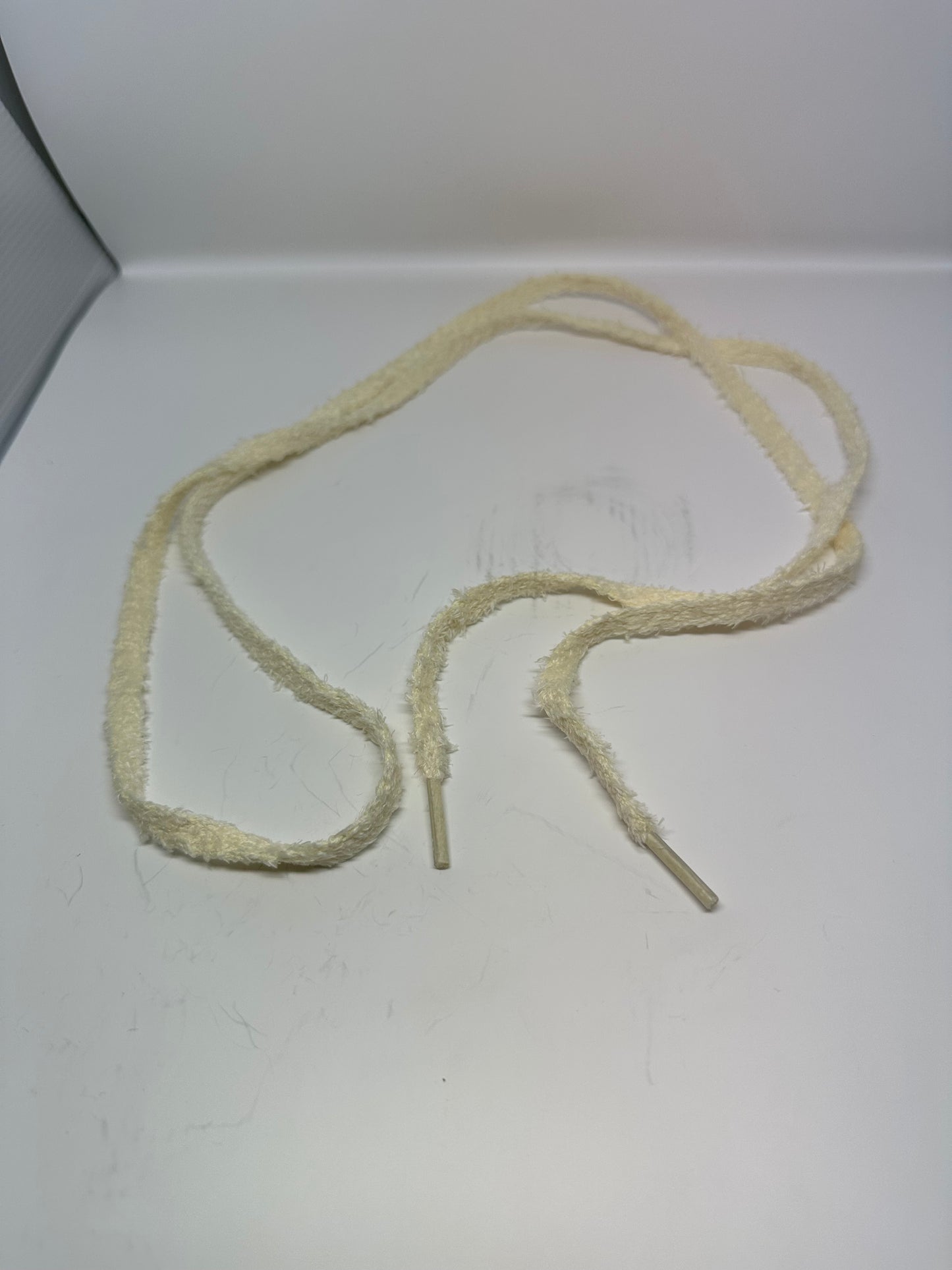 Shoelaces - Fuzzy Lace Egret - Individual Pair (25 Pack)